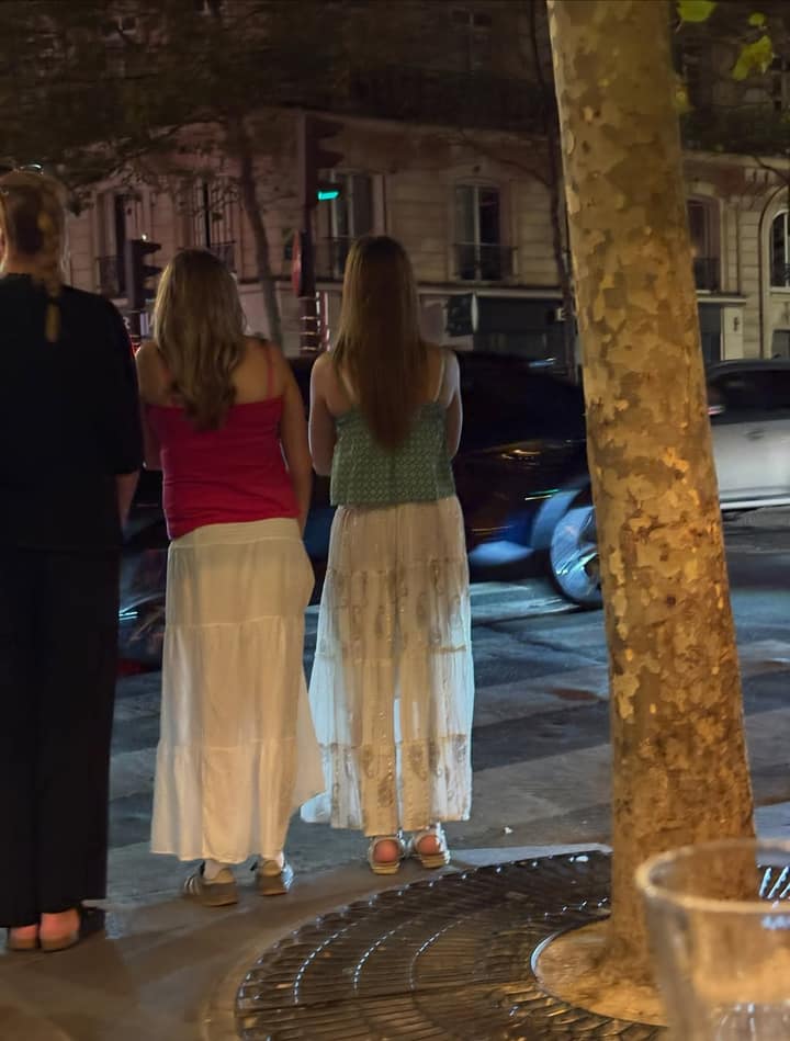 Martin Matte se prend pour un critique de mode et sa remarque sur Paris tue