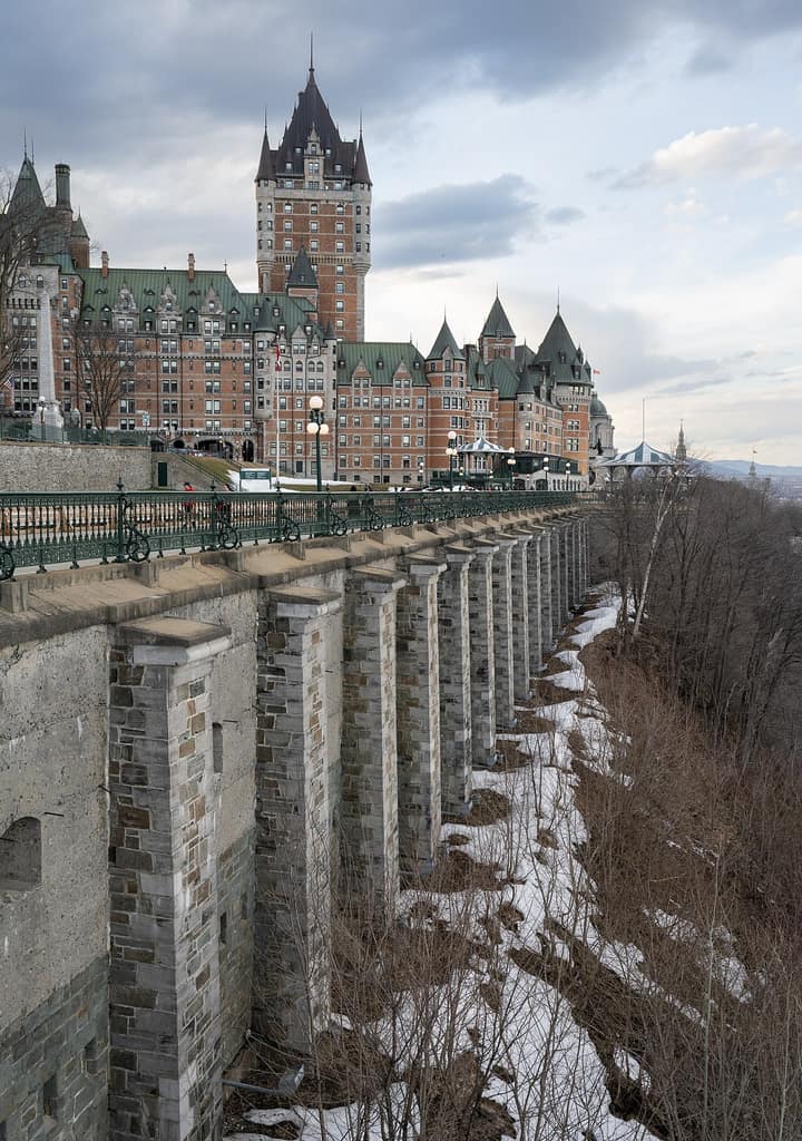 Le Vieux-Québec sans filtre : 6 trésors de pierre à découvrir à pied